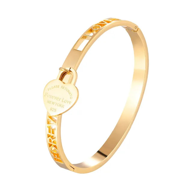 Elegant Heart Pendant Gifts - 18 K Gold Plated (Waterproof).