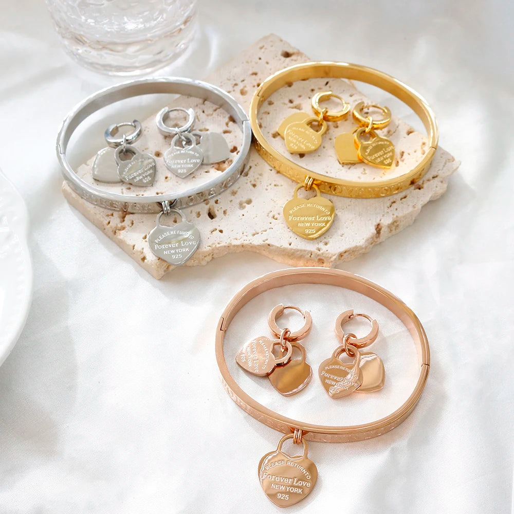 Elegant Heart Pendant Gifts - 18 K Gold Plated (Waterproof).