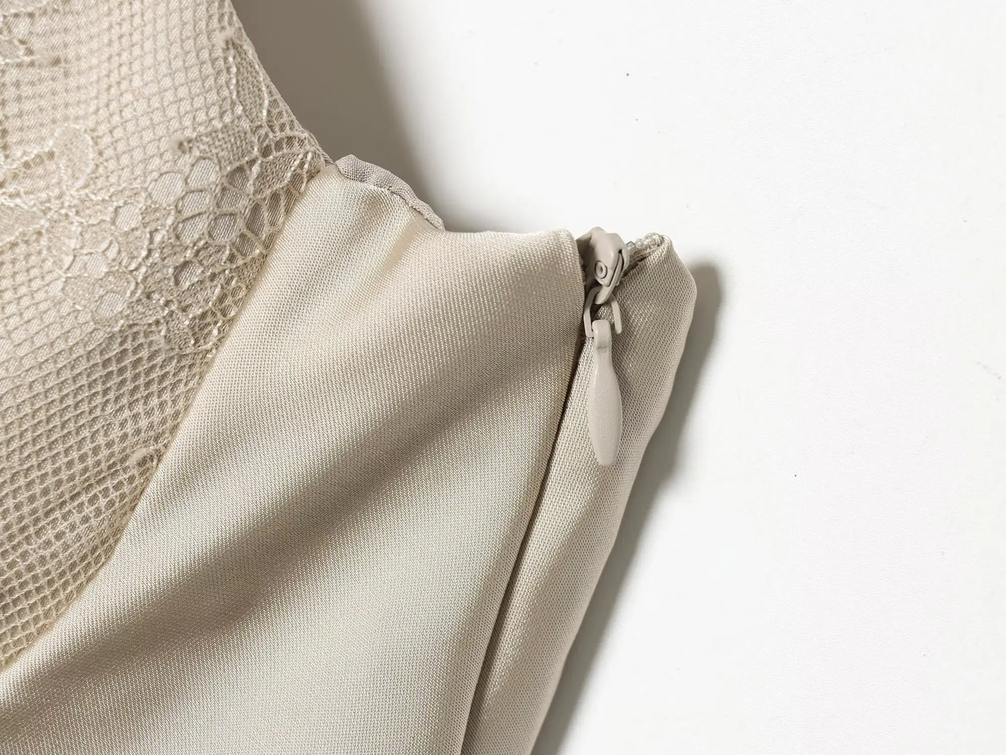 Elegant Women Lace Satin Vest Tops