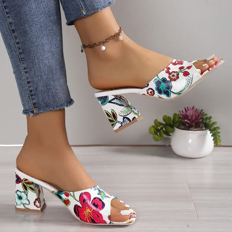 High Quality Shoes for Women Open Toe Women's Slippers Summer Outdoor Casual Chunky Heels Large Size Slippers Zapatillas Mujer