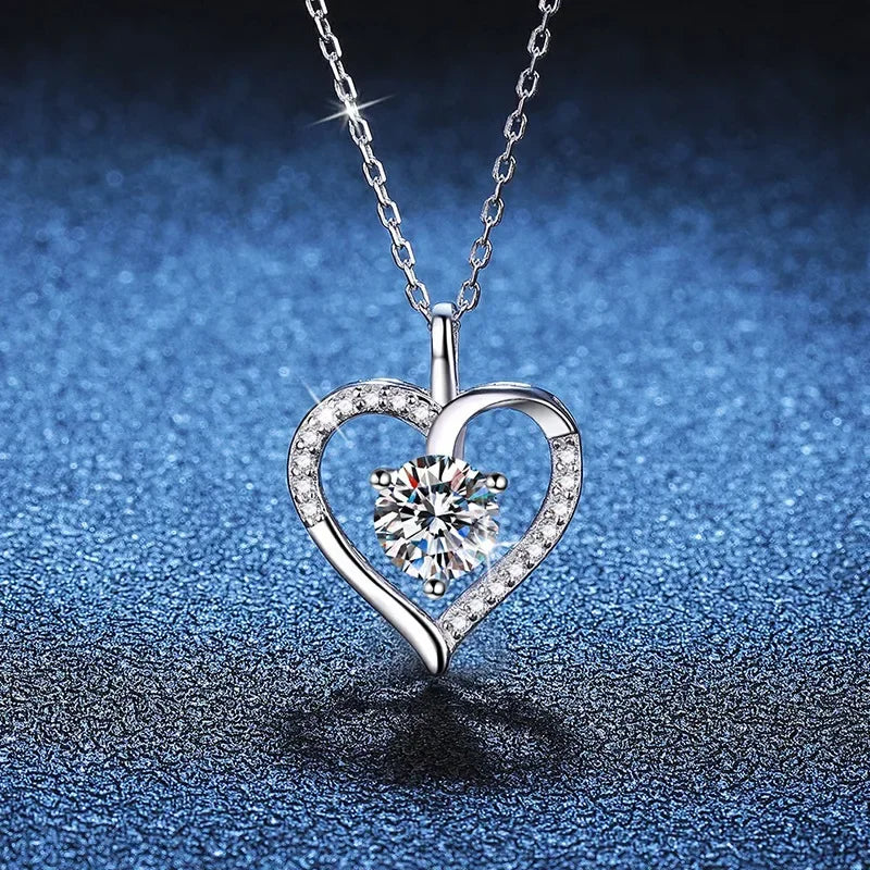 1ct D-Color Moissanite Heart Necklace – 100% 925 Sterling Silver Sparkling Pendant for Women (VVS1, Wedding & Gift Jewelry)